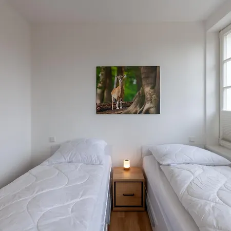 Hirschmann 3 Mit Sauna Und Balkon Apartmán *